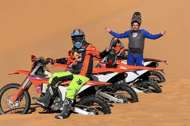 3 ore in KTM tra dune e deserto